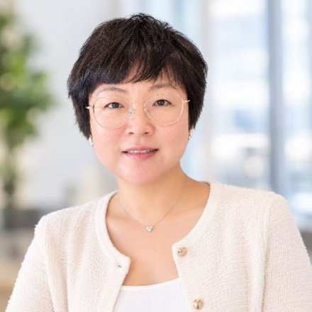 Professional portrait for Ming Wu