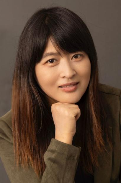 Professional portrait for Xiao Yun Wang